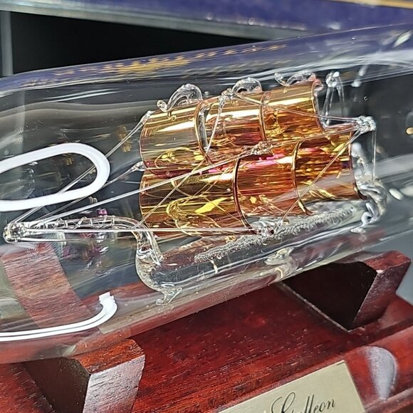 Mayflower Glass Sculptures Gilded Ship in a Bottle - Spanish Galleon - In Box - Picture 6 of 16